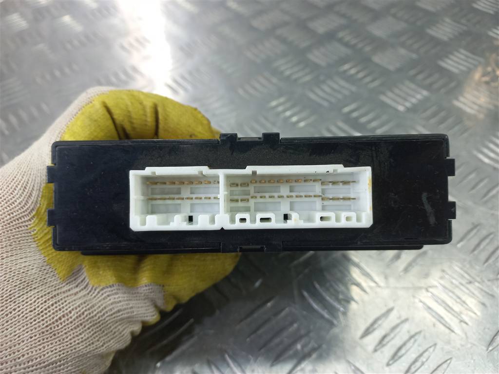 блок управления Hyundai GETZ 1.4 AT (97 л.с.)Getz  I рестайлинг (2005—2011) Хетчбэк 954001C312, 520 рублей, Москва