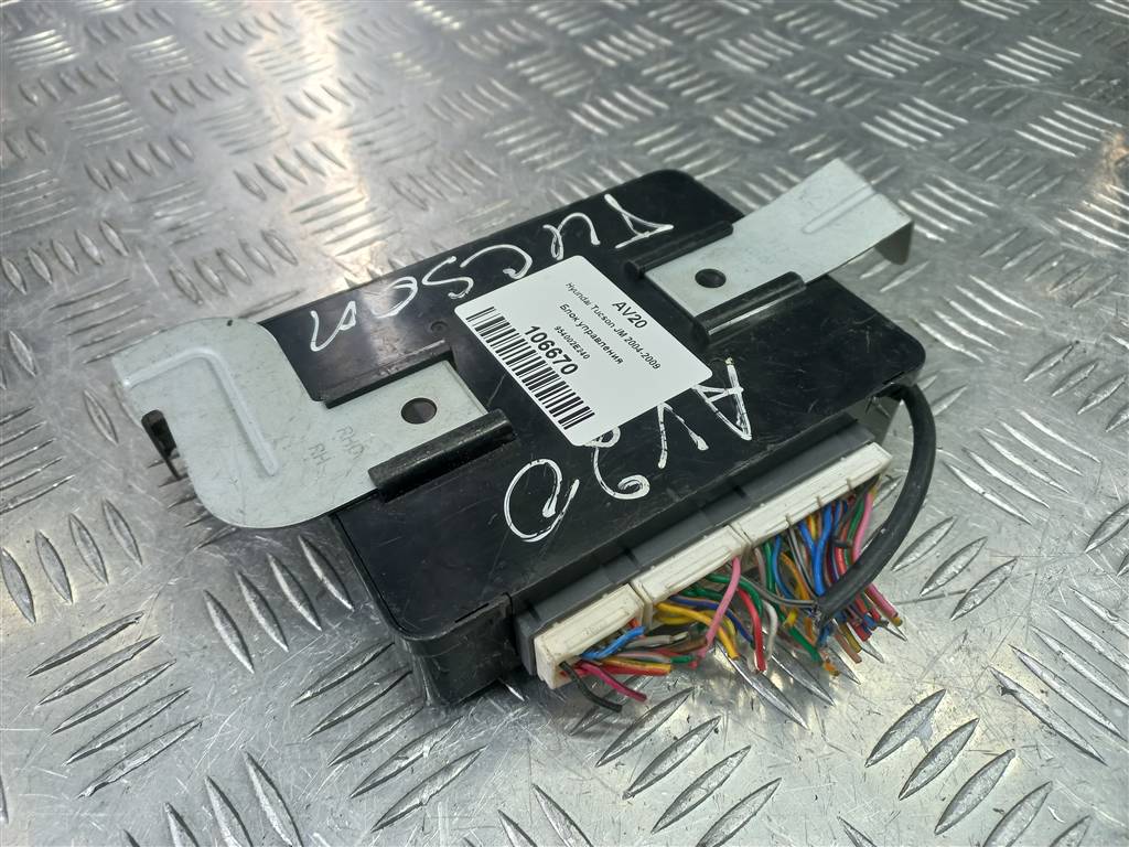 блок управления Hyundai TUCSON 2.0 MT (140 л.с.)Tucson  I (2004—2011) Внедорожник 954002E240, 630 рублей, Москва