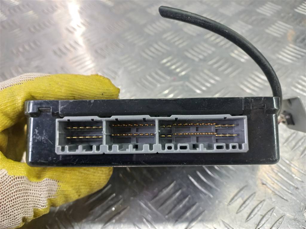 блок управления Hyundai TUCSON 2.0 MT (140 л.с.)Tucson  I (2004—2011) Внедорожник 954002E240, 630 рублей, Москва