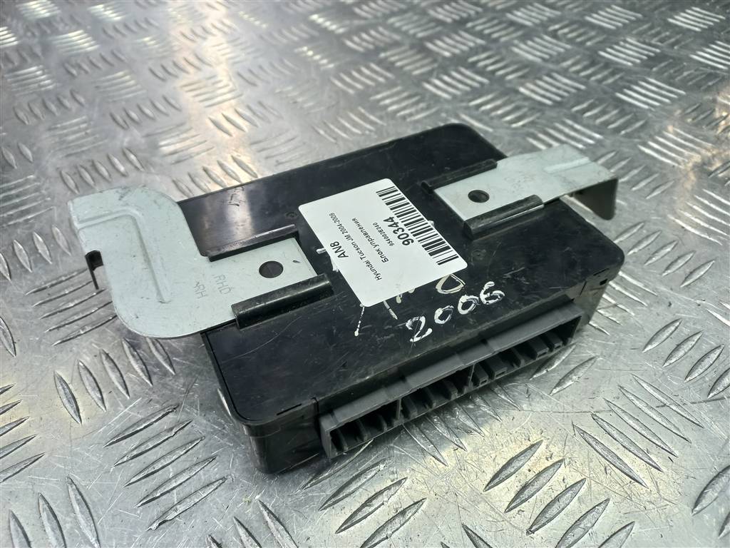 блок управления Hyundai TUCSON 2.0 MT (140 л.с.)Tucson  I (2004—2011) Внедорожник 954002E240, 630 рублей, Москва