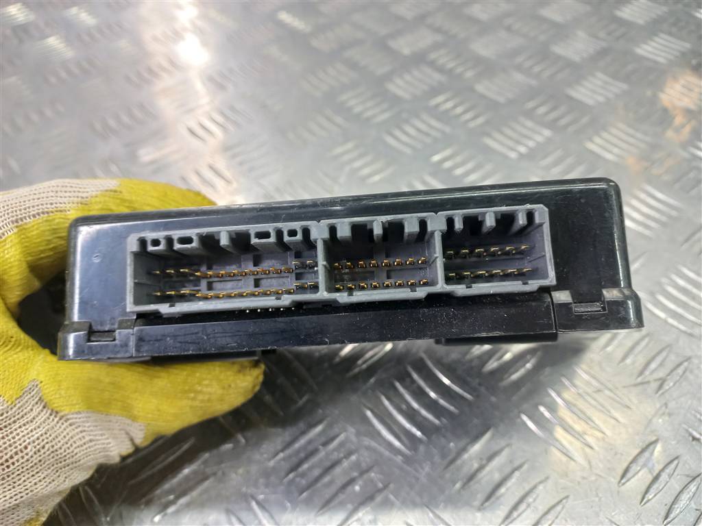 блок управления Hyundai TUCSON 2.0 MT (140 л.с.)Tucson  I (2004—2011) Внедорожник 954002E240, 630 рублей, Москва