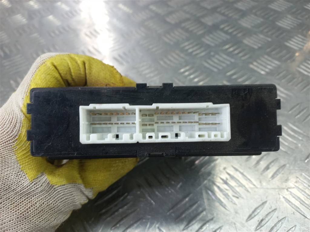 блок управления Hyundai GETZ 1.3 AT (85 л.с.)Getz  I (2002—2005) Хетчбэк 954001C311, 630 рублей, Москва