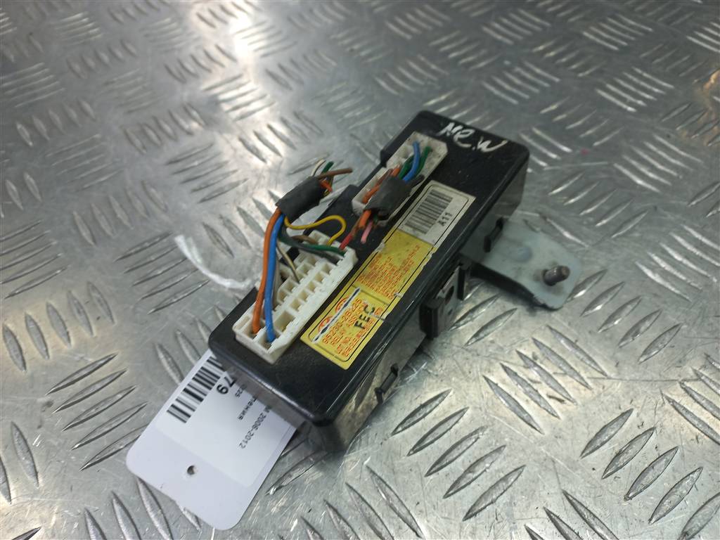 блок управления Hyundai SANTA FE  952302B225, 630 рублей, Москва