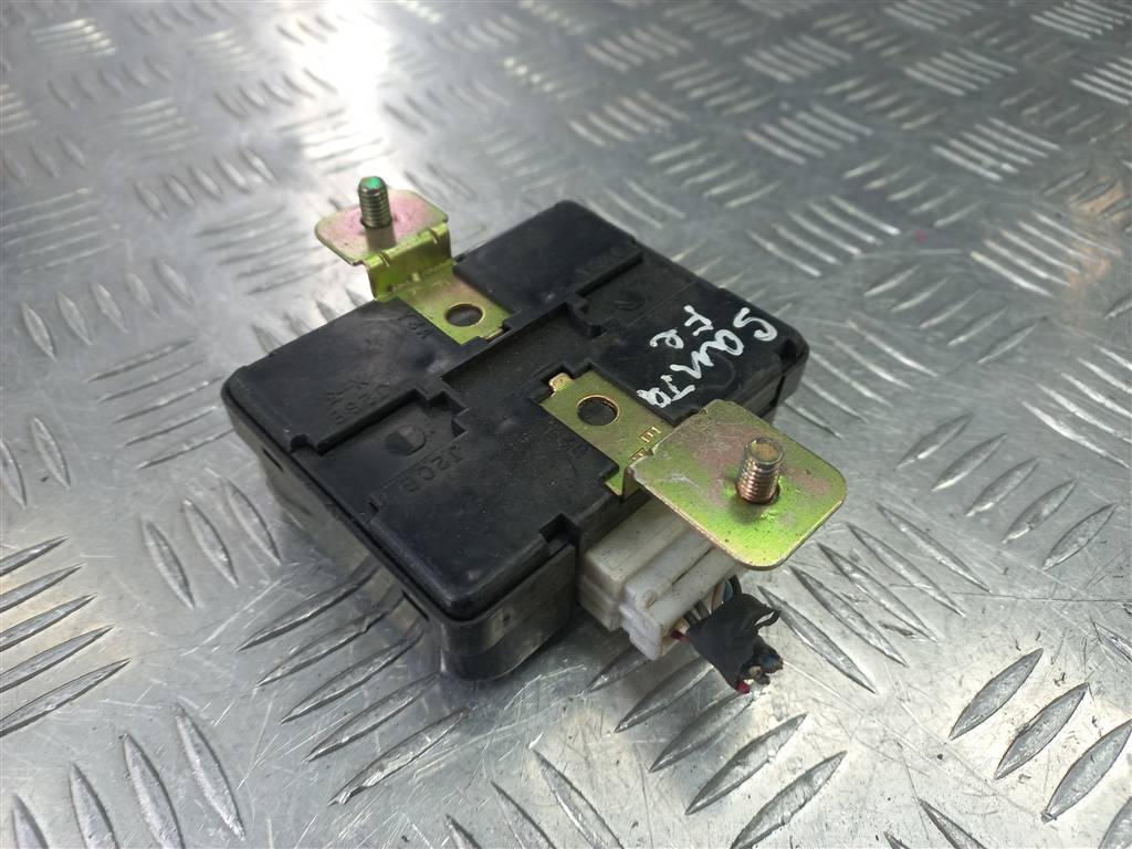 блок управления центральным замком Hyundai SANTA FE  9540038500, 630 рублей, Москва