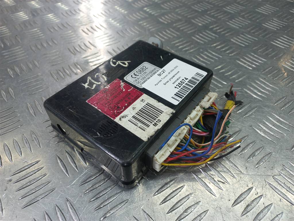 блок управления Hyundai TUCSON 2.0 MT (140 л.с.)Tucson  I (2004—2011) Внедорожник 954002E241, 980 рублей, Москва