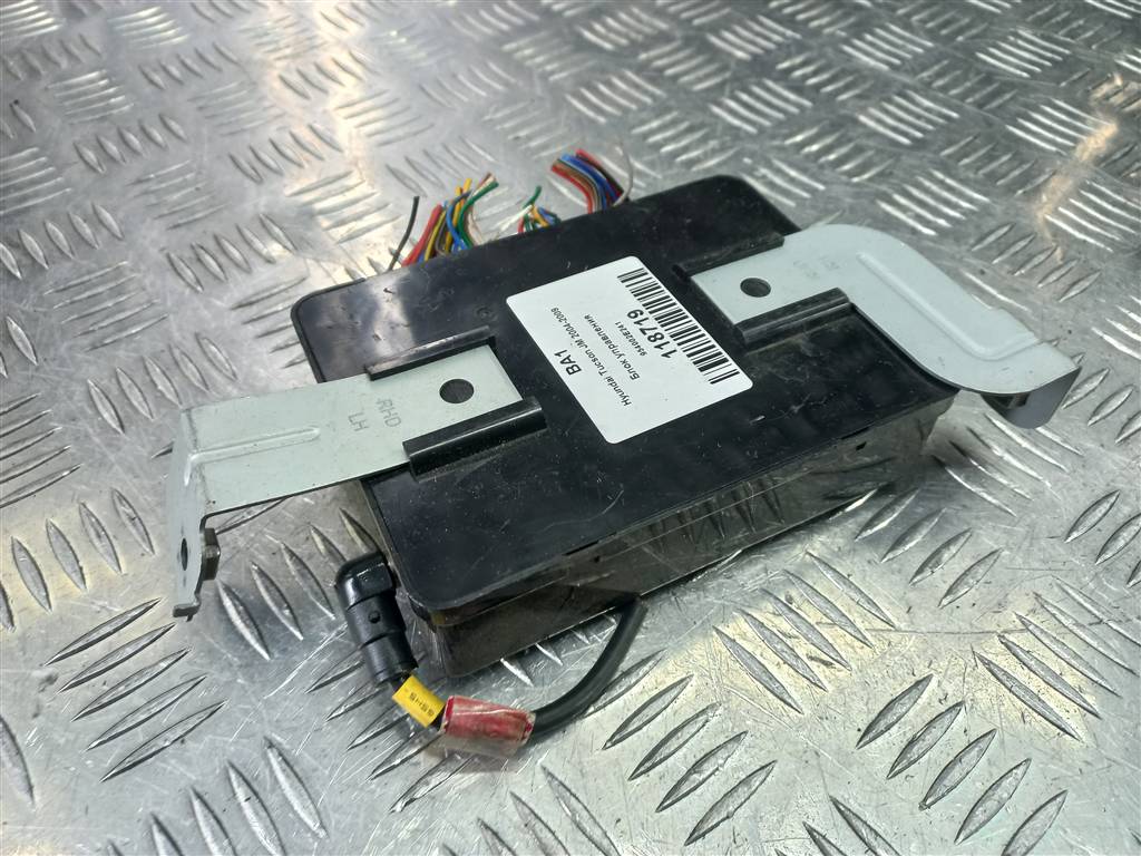 блок управления Hyundai TUCSON 2.0 CRDi AT (112 л.с.)Tucson  I (2004—2011) Внедорожник 954002E241, 980 рублей, Москва