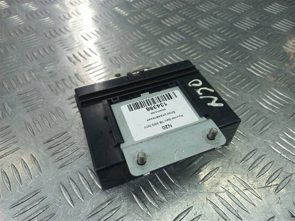 блок управления Hyundai GETZ 1.6 MT (105 л.с.)Getz  I рестайлинг (2005—2011) Хетчбэк 954001C200, 1550 рублей, Москва