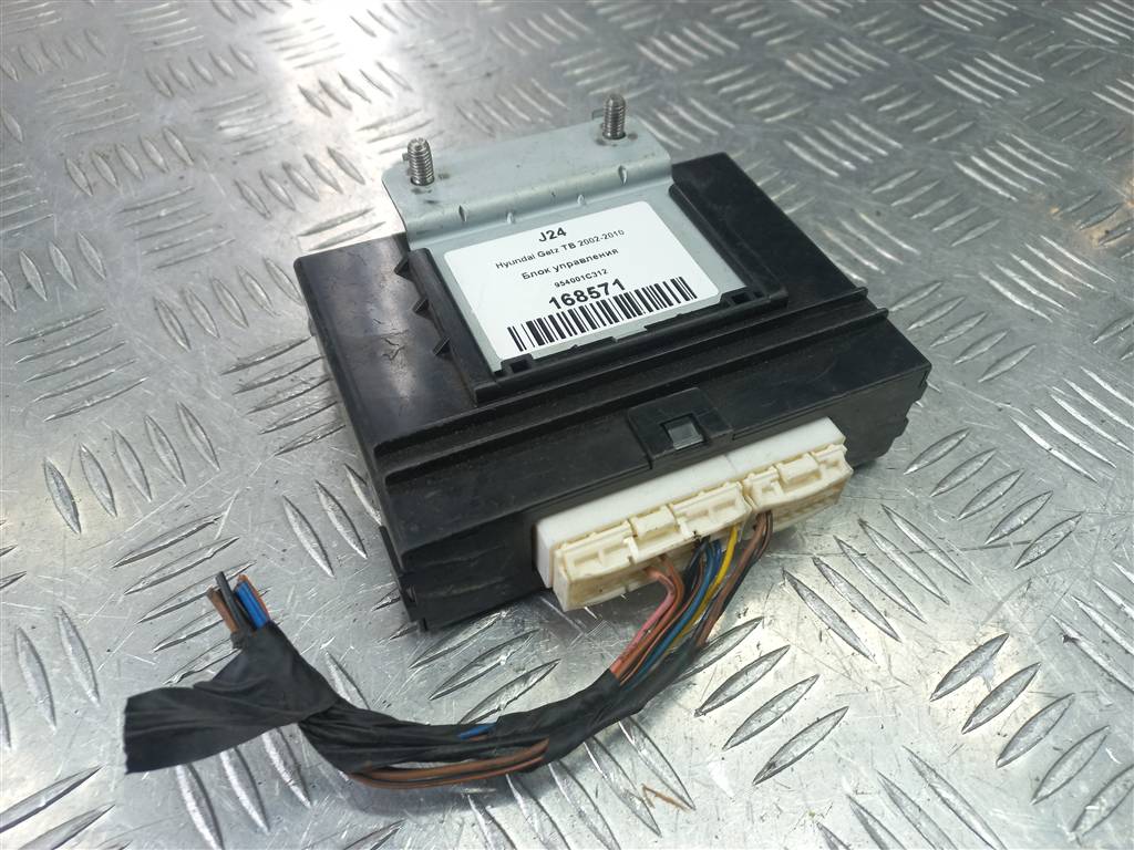 блок управления Hyundai GETZ 1.4 AT (97 л.с.)Getz  I рестайлинг (2005—2011) Хетчбэк 954001C312, 520 рублей, Москва