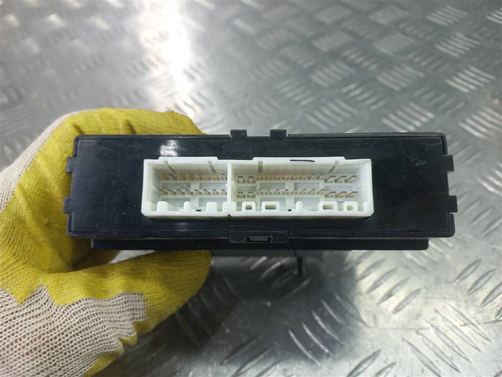 блок управления Hyundai GETZ 1.4 AT (97 л.с.)Getz  I рестайлинг (2005—2011) Хетчбэк 954001C312, 520 рублей, Москва