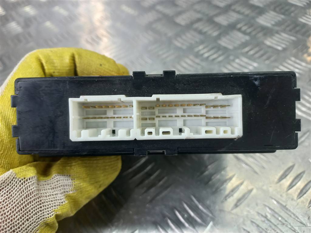 блок управления Hyundai GETZ 1.3 AT (85 л.с.)Getz  I (2002—2005) Хетчбэк 954001C310, 5580 рублей, Москва