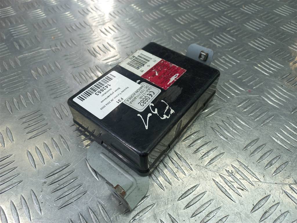 блок управления Hyundai TUCSON 2.0 MT (140 л.с.)Tucson  I (2004—2011) Внедорожник 954002E241, 980 рублей, Москва