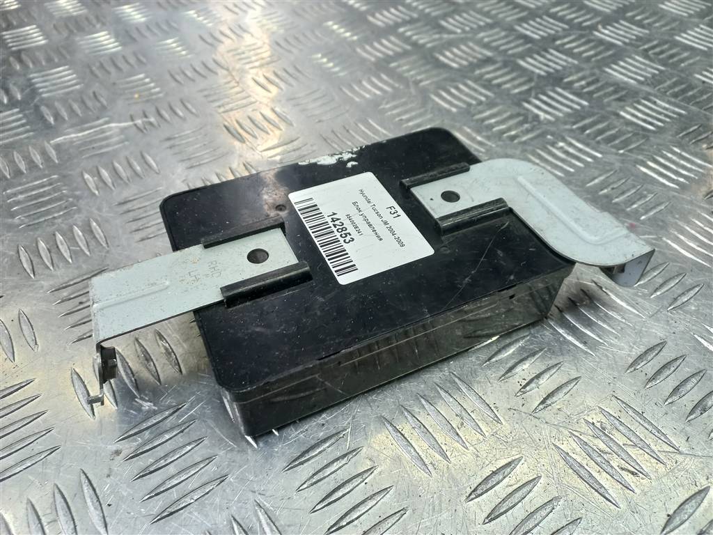 блок управления Hyundai TUCSON 2.0 MT (140 л.с.)Tucson  I (2004—2011) Внедорожник 954002E241, 980 рублей, Москва