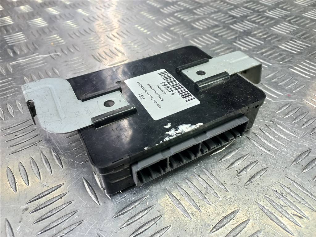 блок управления Hyundai TUCSON 2.0 MT (140 л.с.)Tucson  I (2004—2011) Внедорожник 954002E241, 980 рублей, Москва