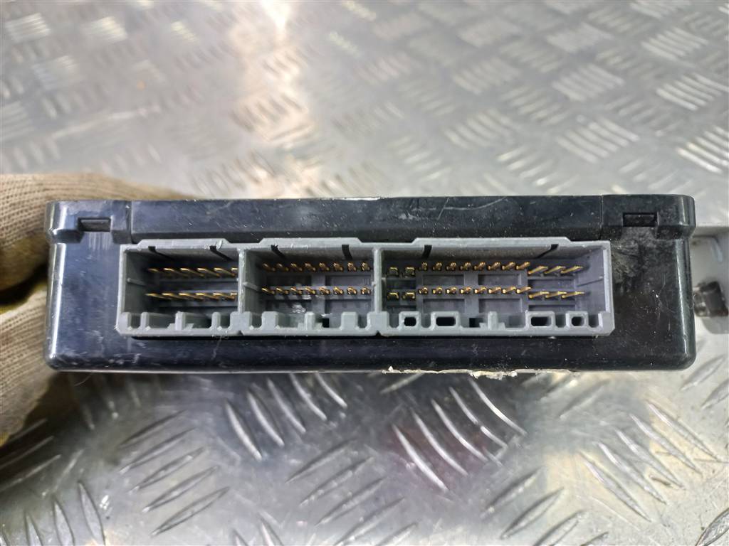 блок управления Hyundai TUCSON 2.0 MT (140 л.с.)Tucson  I (2004—2011) Внедорожник 954002E241, 980 рублей, Москва