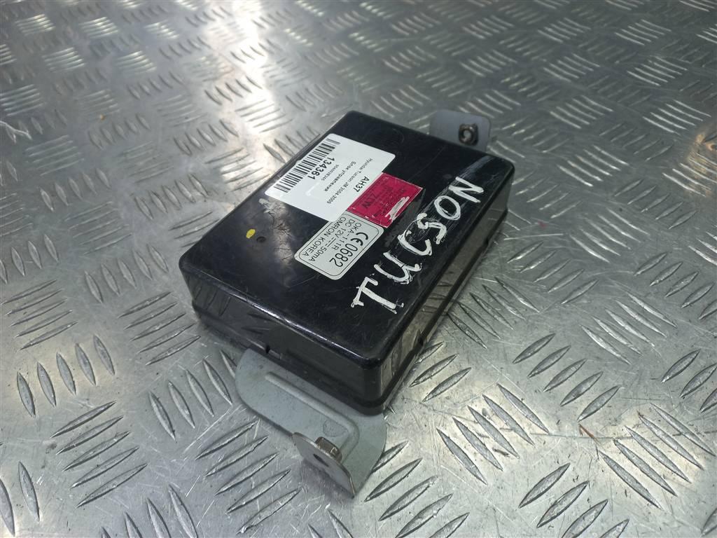 блок управления Hyundai TUCSON 2.7 4WD AT (173 л.с.)Tucson  I (2004—2011) Внедорожник 954002E240, 630 рублей, Москва