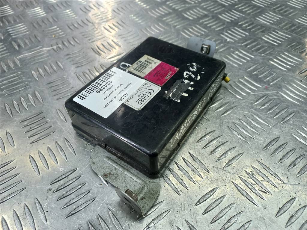 блок управления Hyundai TUCSON 2.0 MT (140 л.с.)Tucson  I (2004—2011) Внедорожник 954002E240, 630 рублей, Москва