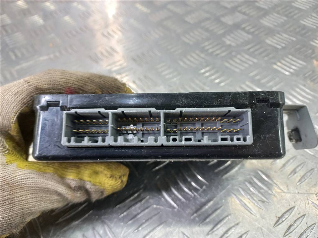 блок управления Hyundai TUCSON 2.0 MT (140 л.с.)Tucson  I (2004—2011) Внедорожник 954002E240, 630 рублей, Москва