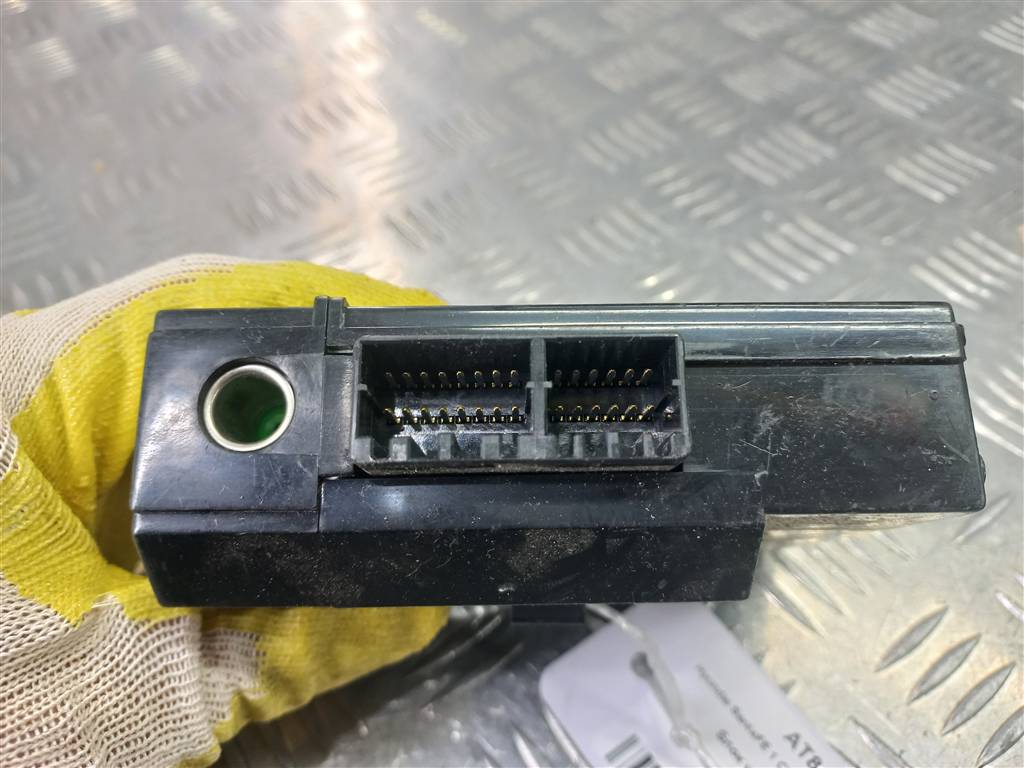 блок управления Hyundai SANTA FE  9540026500, 630 рублей, Москва