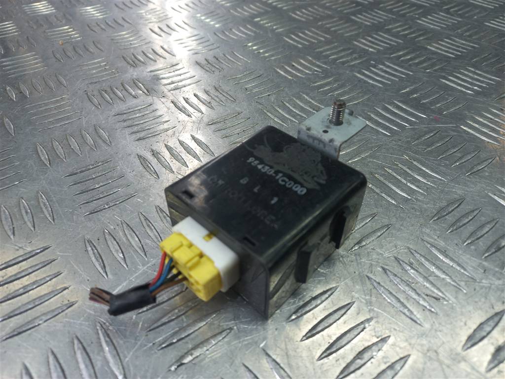 блок управления Hyundai GETZ 1.1 MT (66 л.с.)Getz  I рестайлинг (2005—2011) Хетчбэк 954301C000, 520 рублей, Москва