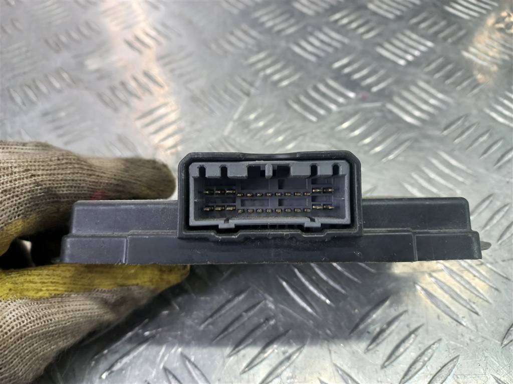 блок управления Hyundai TUCSON 2.0 CRDi AT (112 л.с.)Tucson  I (2004—2011) Внедорожник 9544739982, 1550 рублей, Москва