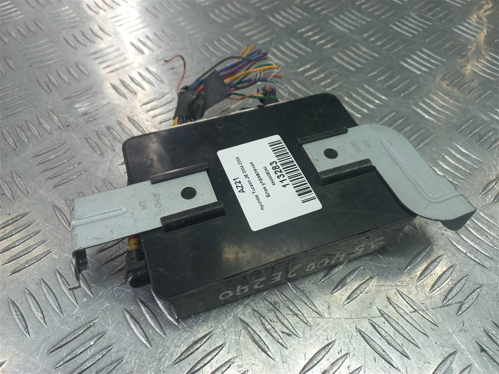 блок управления Hyundai TUCSON 2.0 MT (140 л.с.)Tucson  I (2004—2011) Внедорожник 954002E240, 630 рублей, Москва