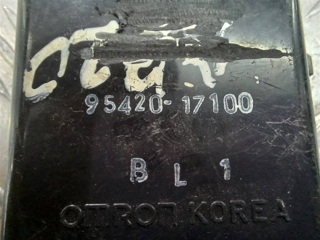 блок управления Hyundai MATRIX 1.6 MT (103 л.с.)Matrix  I рестайлинг (2005—2008) Минивэн 9542017100, 630 рублей, Москва