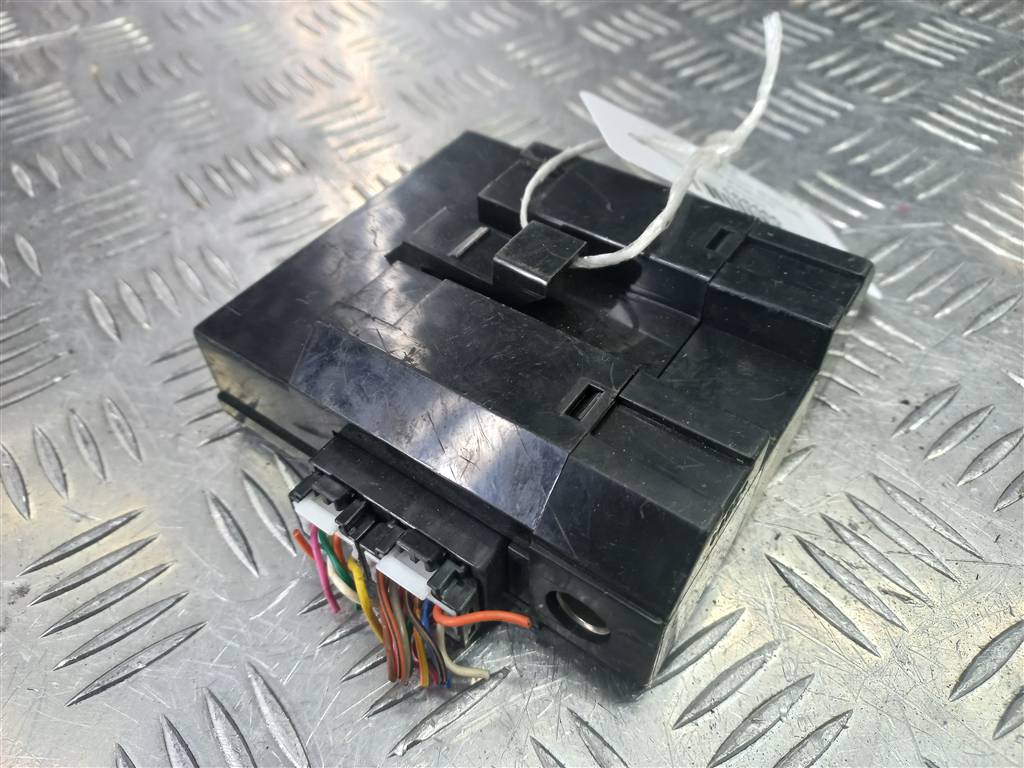 блок управления Hyundai SANTA FE  9540026500, 630 рублей, Москва