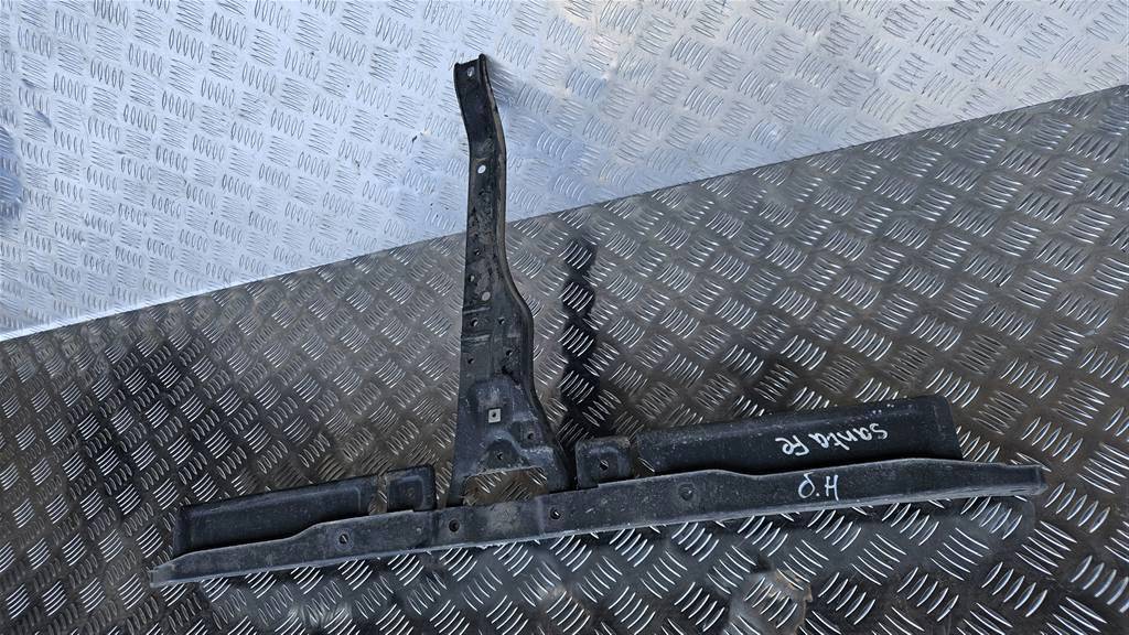 панель (телевизор) Hyundai SANTA FE  64120-26211, 3620 рублей, Москва