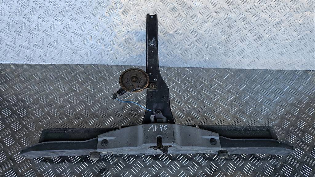 панель (телевизор) Hyundai SANTA FE  64120-26211, 3620 рублей, Москва