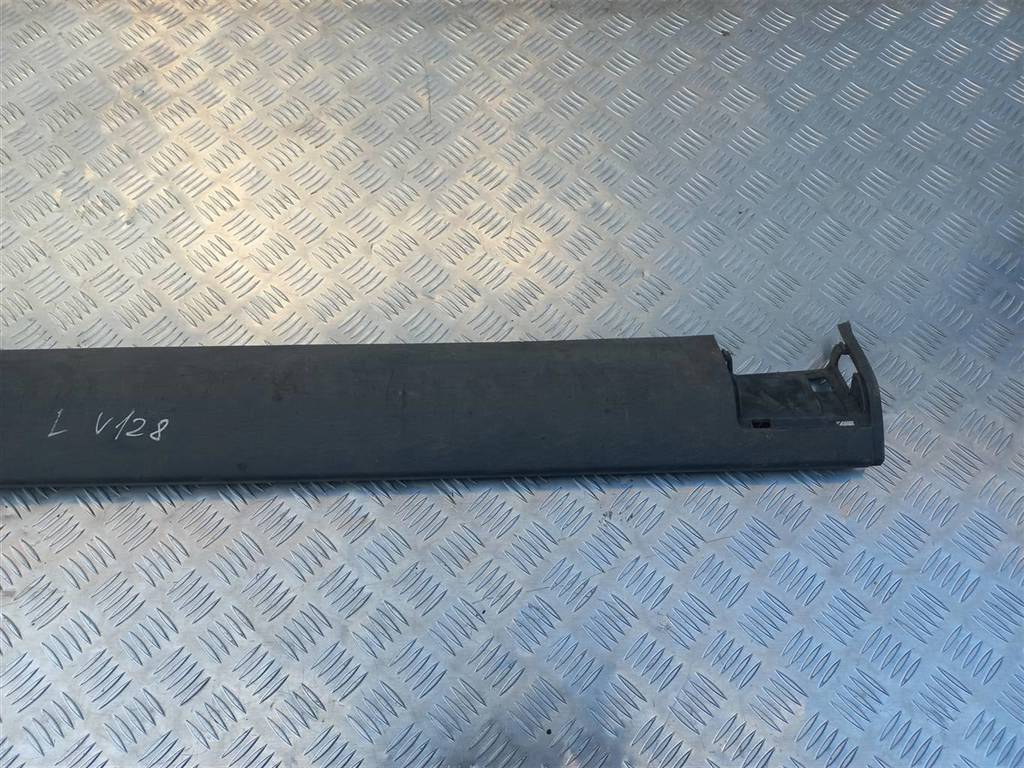 накладка порога FORD Fusion 1.4 MT (80 л.с.)Fusion  I (2002—2005) Хетчбэк 3n11n10155adw, 2820 рублей, Москва