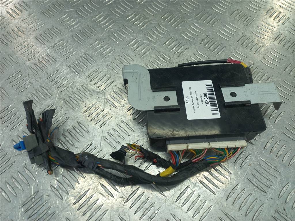 блок управления Hyundai TUCSON 2.0 MT (140 л.с.)Tucson  I (2004—2011) Внедорожник 954002E243, 980 рублей, Москва