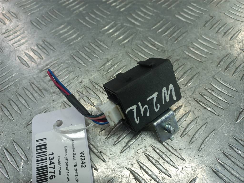 блок управления Hyundai GETZ  954001C500, 520 рублей, Москва