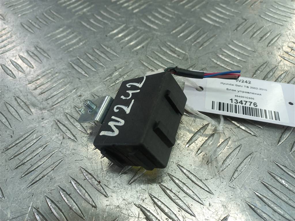 блок управления Hyundai GETZ  954001C500, 520 рублей, Москва