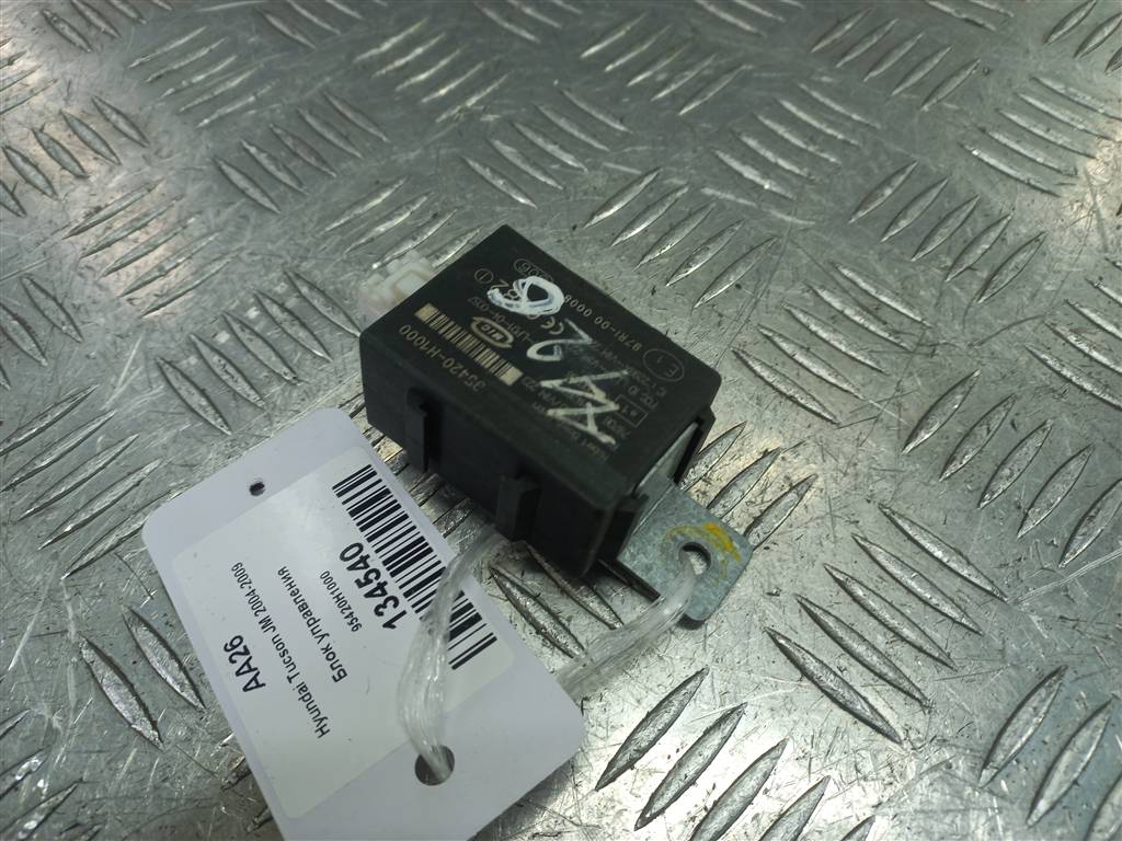 блок управления Hyundai TUCSON 2.0 MT (140 л.с.)Tucson  I (2004—2011) Внедорожник 95420H1000, 630 рублей, Москва