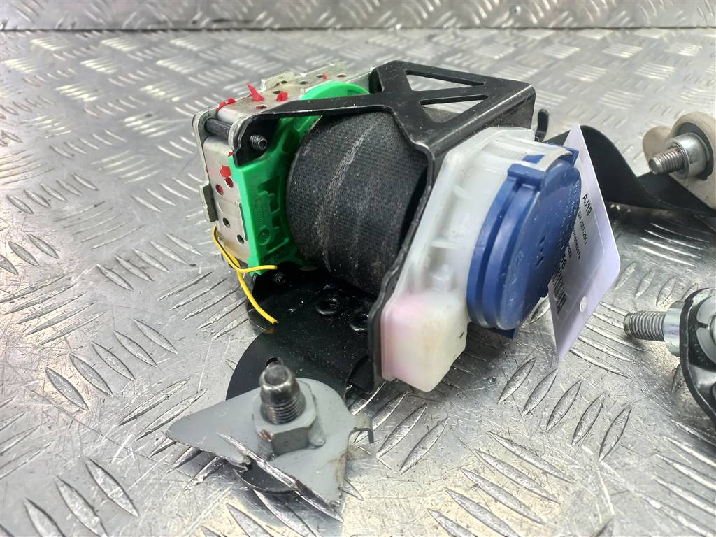 ремень безопасности MAZDA 6  GS1D57L90C02, 2700 рублей, Москва