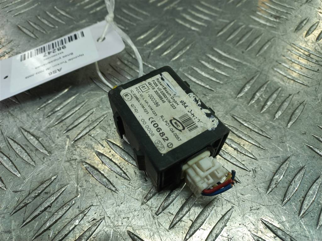 блок управления Hyundai TUCSON 2.0 MT (140 л.с.)Tucson  I (2004—2011) Внедорожник 95420H1000, 630 рублей, Москва