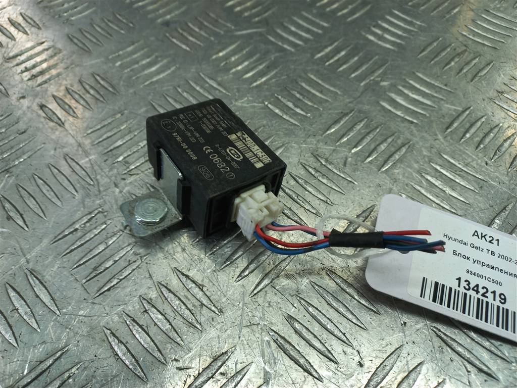 блок управления Hyundai GETZ 1.1 MT (66 л.с.)Getz  I рестайлинг (2005—2011) Хетчбэк 954001C500, 520 рублей, Москва