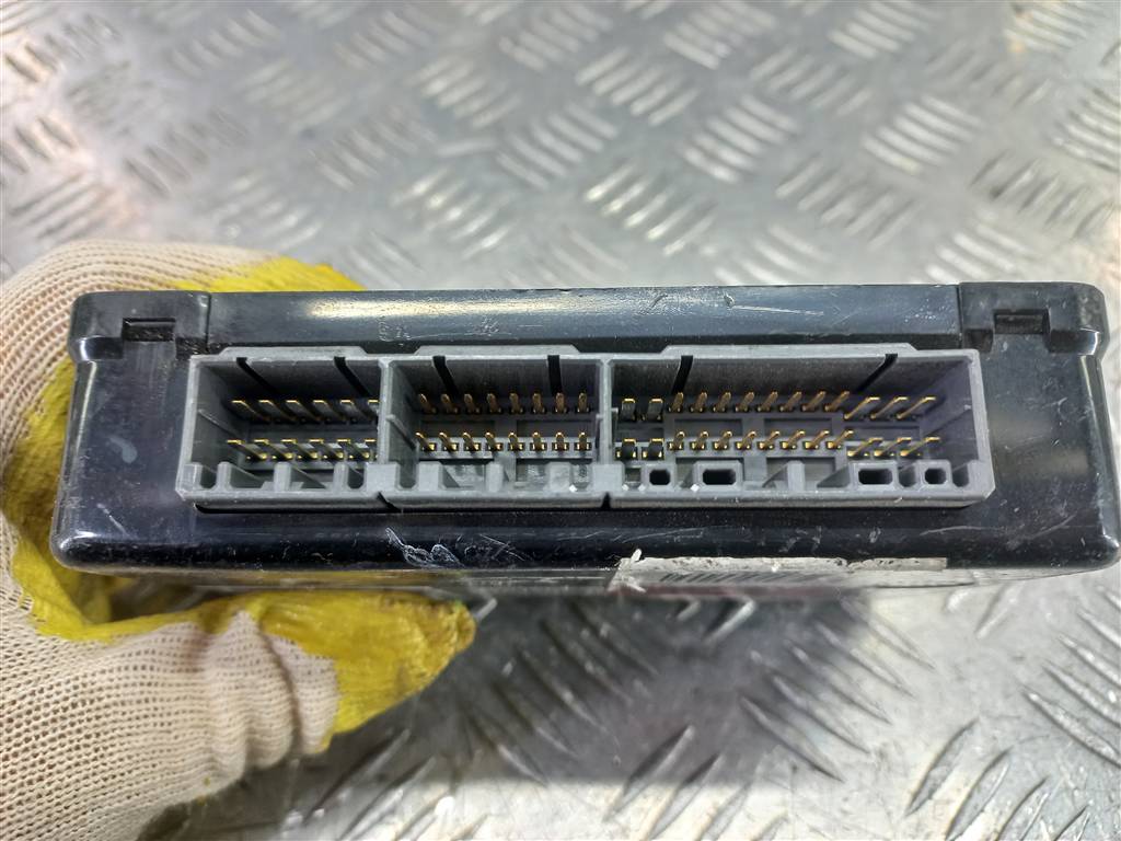 блок управления Hyundai TUCSON 2.0 MT (140 л.с.)Tucson  I (2004—2011) Внедорожник 954002E241, 980 рублей, Москва