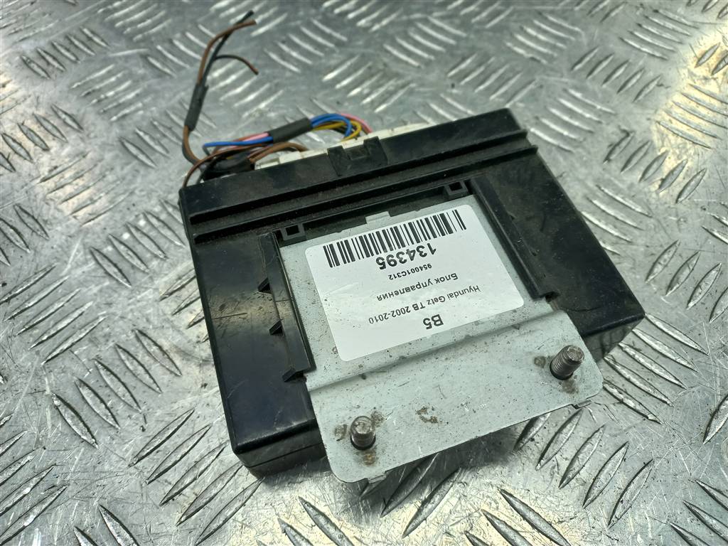 блок управления Hyundai GETZ 1.4 AT (97 л.с.)Getz  I рестайлинг (2005—2011) Хетчбэк 954001C312, 520 рублей, Москва