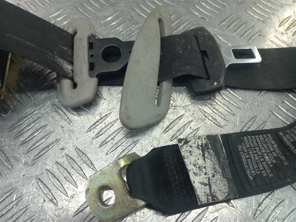 ремень безопасности MITSUBISHI CARISMA  MR915196, 980 рублей, Москва