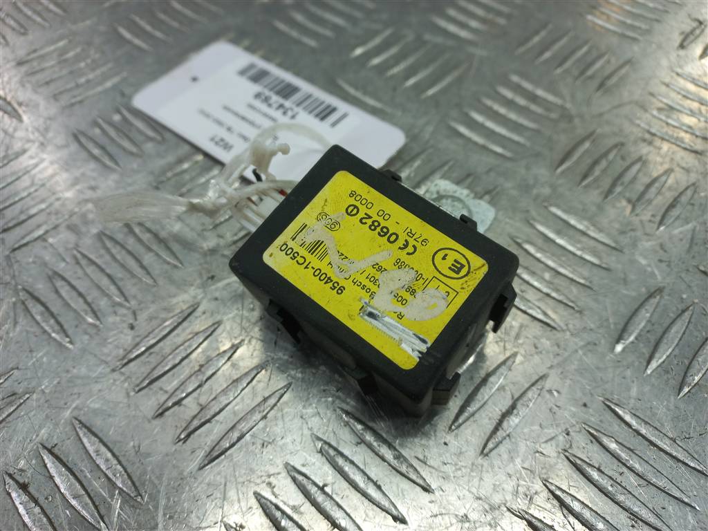 блок управления Hyundai GETZ  954001C500, 520 рублей, Москва