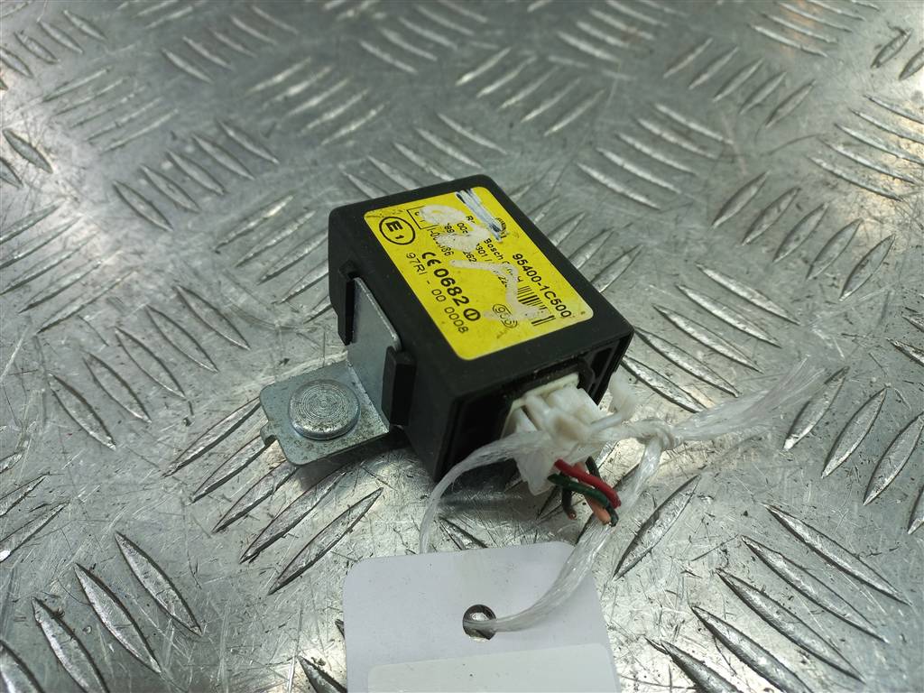 блок управления Hyundai GETZ  954001C500, 520 рублей, Москва