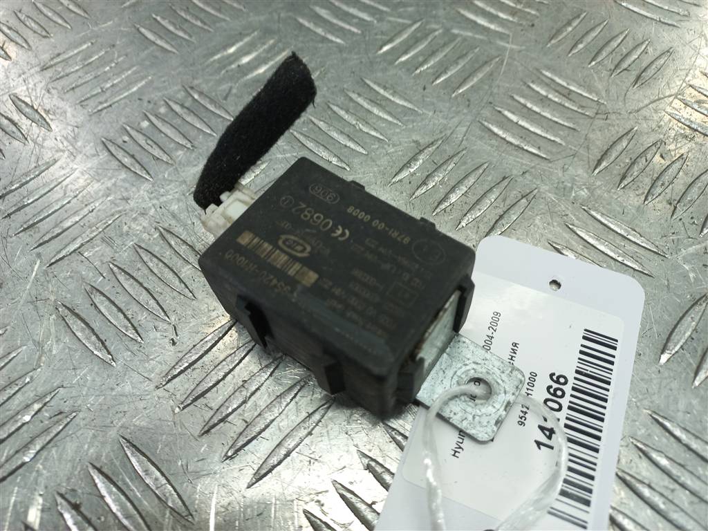 блок управления Hyundai TUCSON 2.0 CRDi AT (112 л.с.)Tucson  I (2004—2011) Внедорожник 95420H1000, 630 рублей, Москва