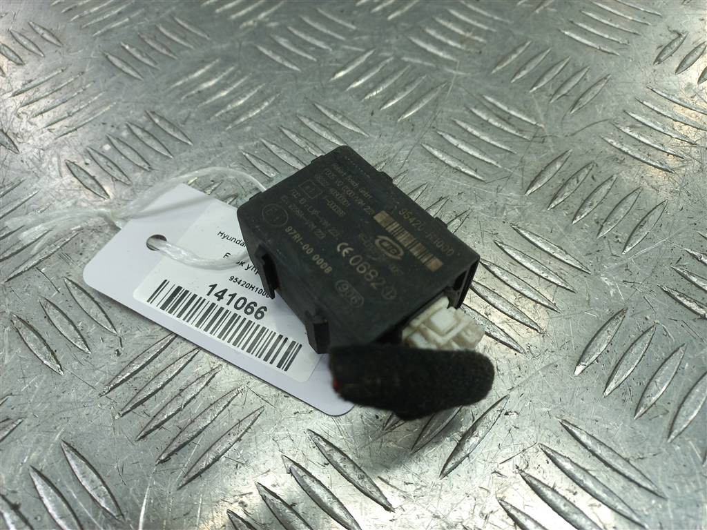 блок управления Hyundai TUCSON 2.0 CRDi AT (112 л.с.)Tucson  I (2004—2011) Внедорожник 95420H1000, 630 рублей, Москва