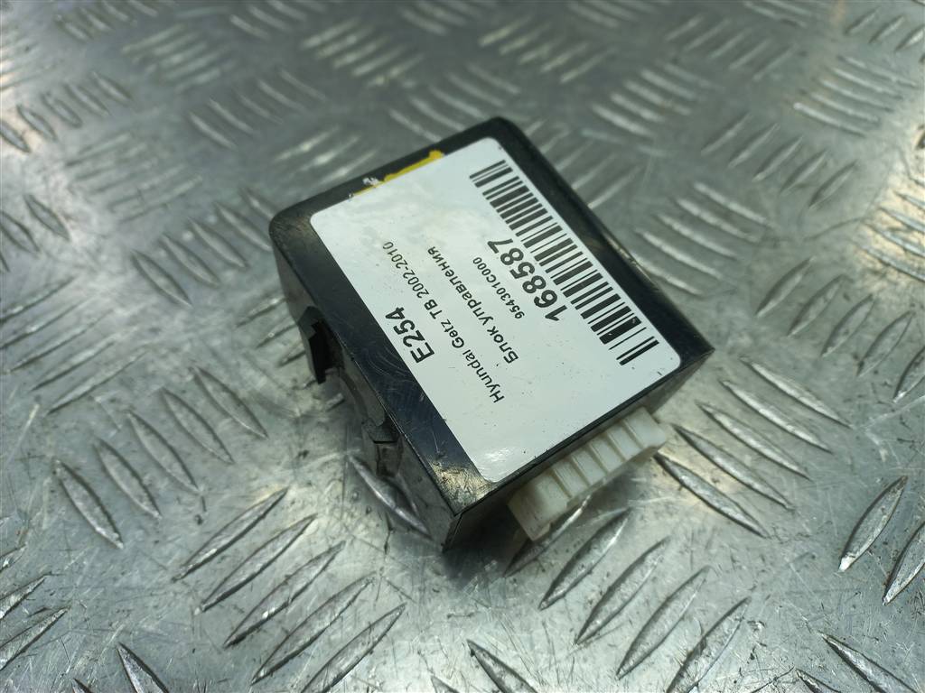 блок управления Hyundai GETZ 1.1 MT (66 л.с.)Getz  I рестайлинг (2005—2011) Хетчбэк 954301C000, 520 рублей, Москва