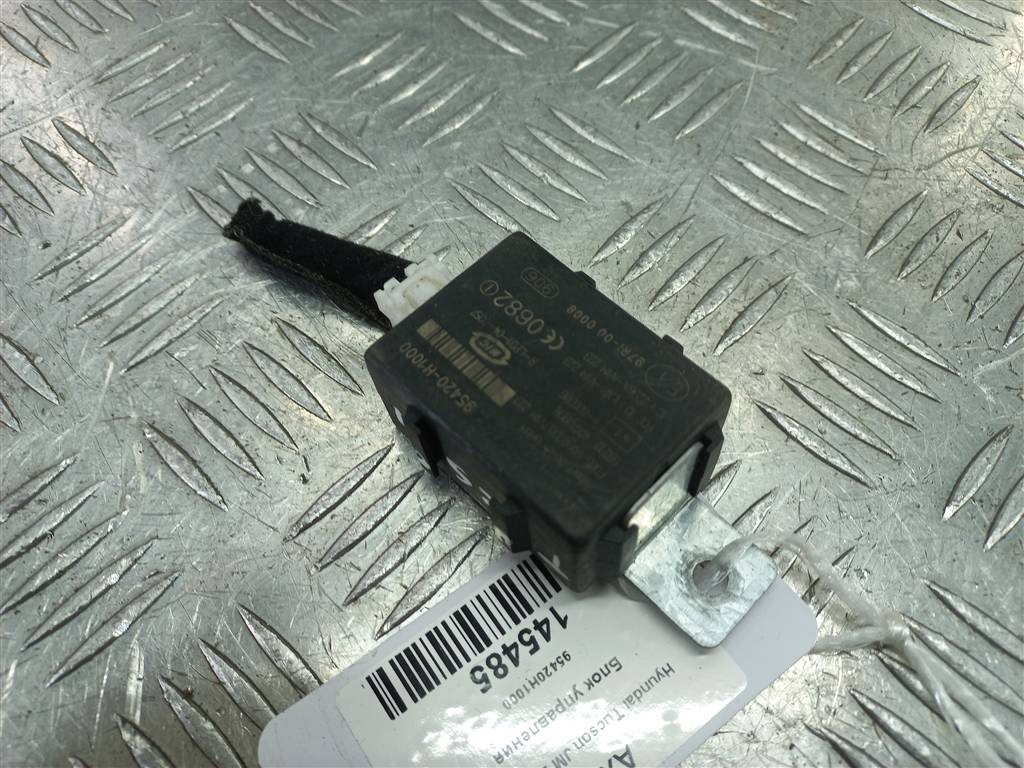 блок управления Hyundai TUCSON 2.0 MT (140 л.с.)Tucson  I (2004—2011) Внедорожник 95420H1000, 630 рублей, Москва