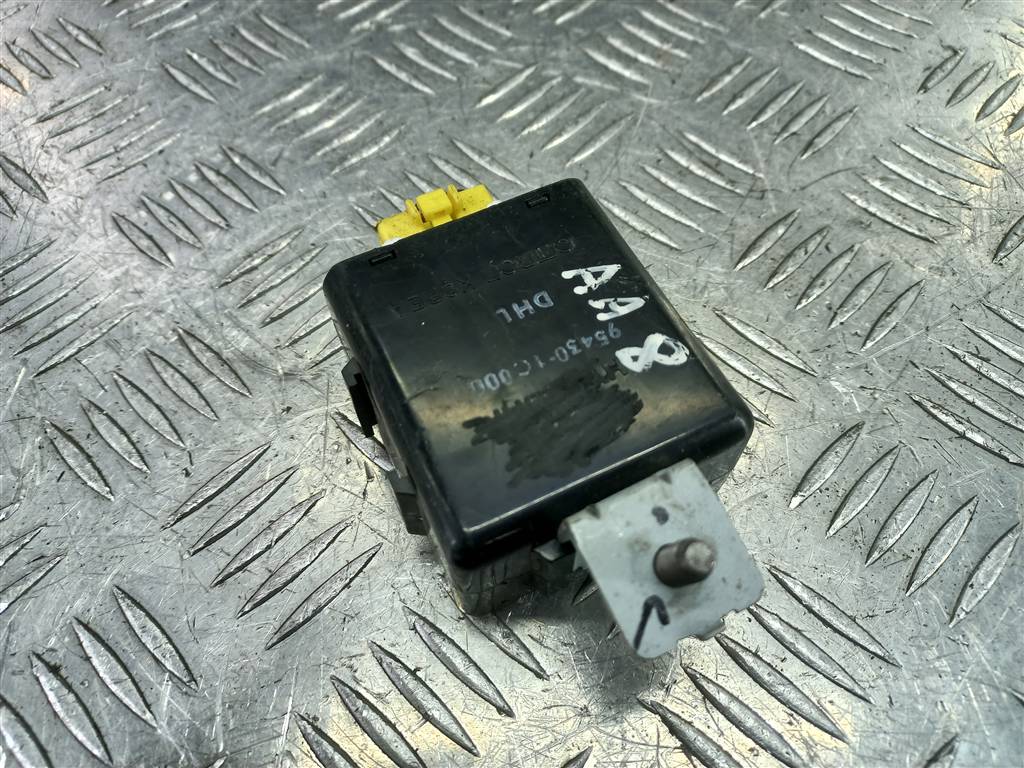 блок управления Hyundai GETZ 1.1 MT (66 л.с.)Getz  I рестайлинг (2005—2011) Хетчбэк 954301C000, 520 рублей, Москва