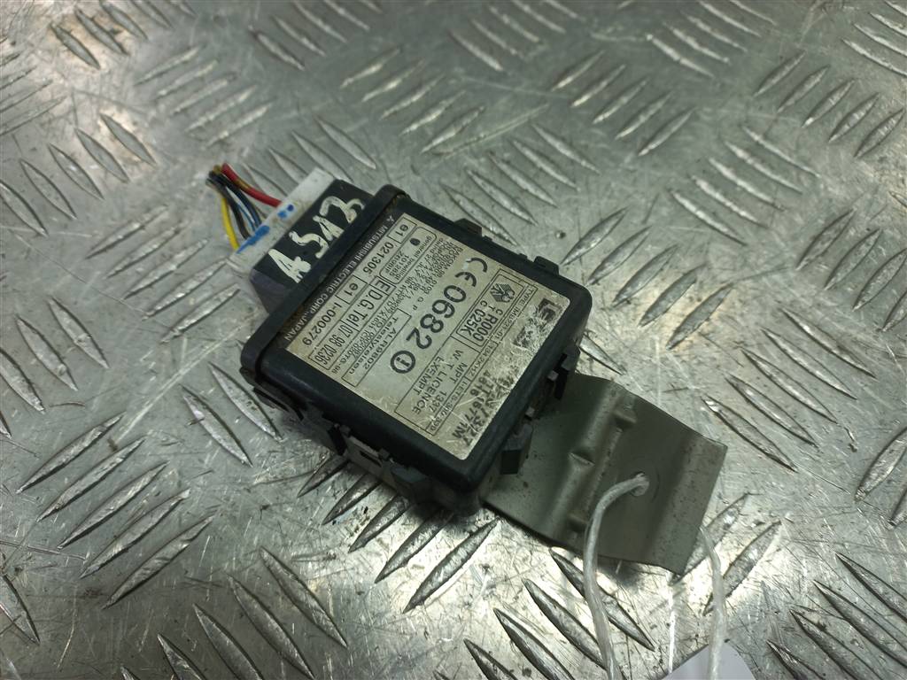 блок управления MITSUBISHI PAJERO SPORT  MR587327, 630 рублей, Москва