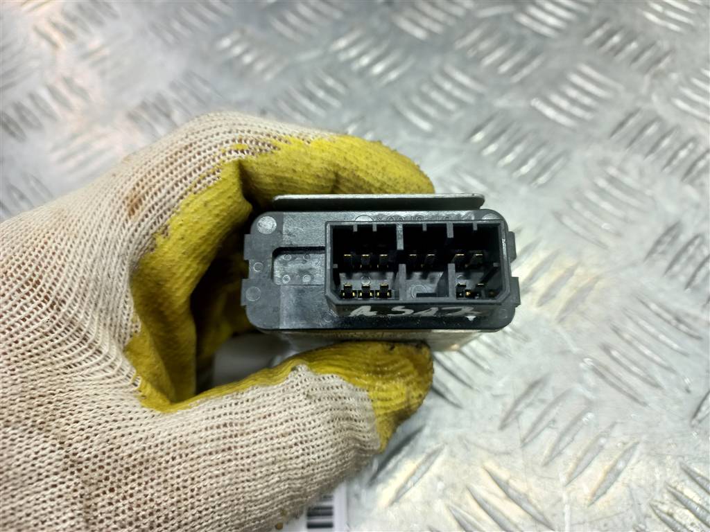 блок управления MITSUBISHI PAJERO SPORT  MR587327, 630 рублей, Москва