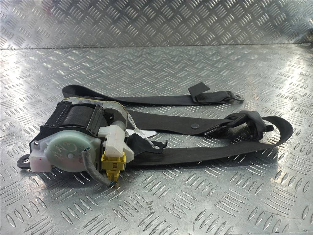 ремень безопасности HONDA CR-V 2.0 AT (150 л.с.)CR-V  II (2001—2004) Внедорожник 81450SCAE01ZA, 2820 рублей, Москва